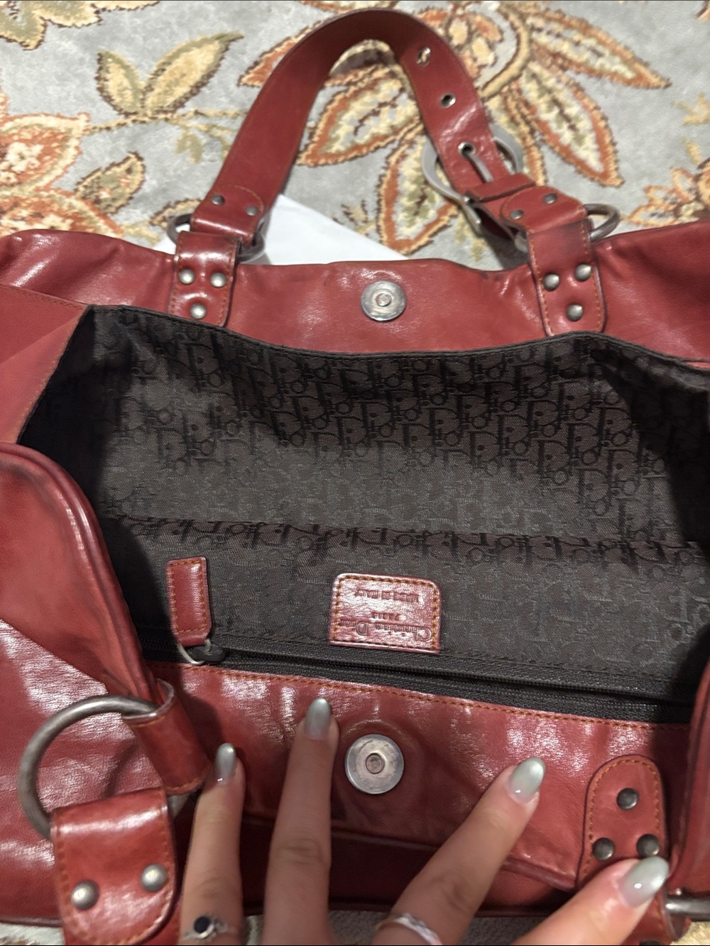 Red Leather Satchel Handbag with Decorative Buckle - Picture 3 of 4